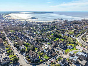 Photo 4- click for photo gallery